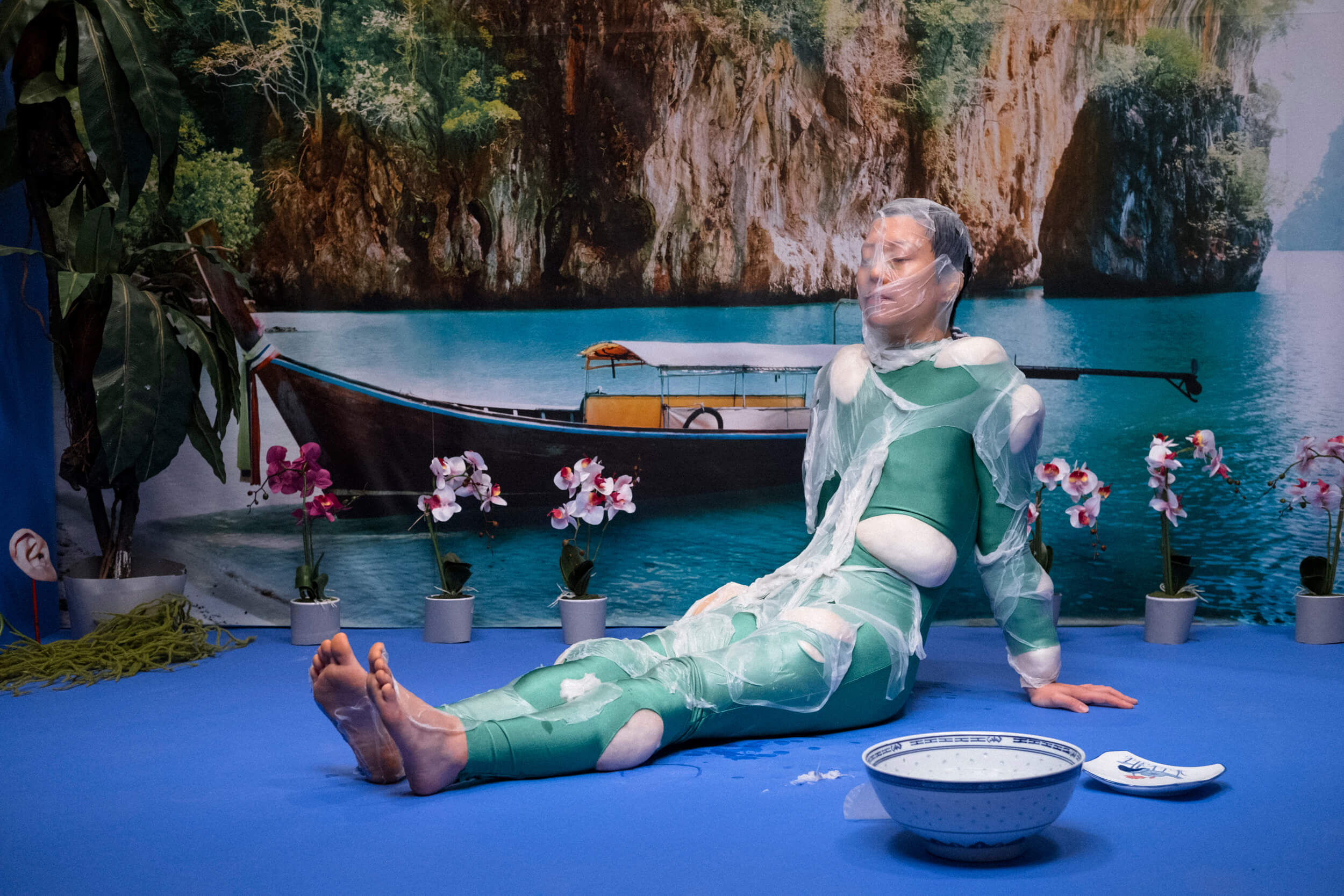 Stills and backstage photos from the performance work "Made in Rice". Photography by Julia Gaes. Performer: Soon-Hwoa Jeong. @Hiền Hoàng.