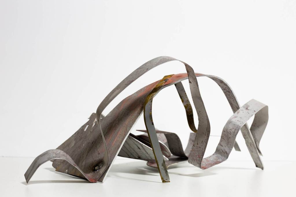 Prototyping Violence. Sculpture Study No. 1. Scrap aluminium, wooden frame, cooper sulfat, plastic bottle. 2025. Sculpture view..